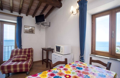 Rio Marina Apartment | RESIDENZA LA SCOGLIERA - MONO N° 8 LA SCOGLIERA
