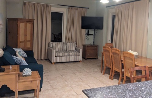 Baytowne Wharf Apartment | Resort 1 bedroom in Village