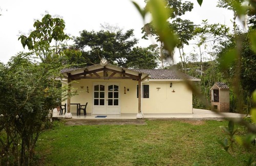Pedro Vicente Maldonado House | Resort Arasha: Casa Colibrí
