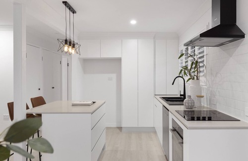 Arana Hills House | Resort Home