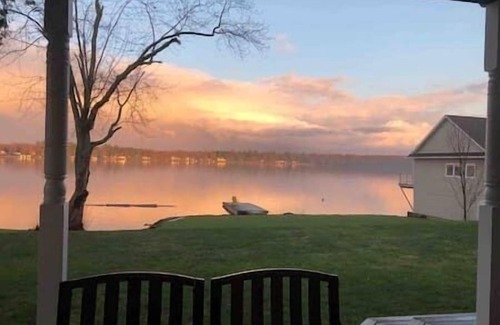 Port Stanton House | Resort, lakefront, hot tub Sauna pet-friendly #3