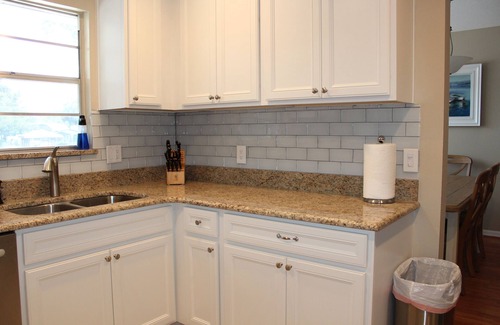 Orlando House | Resort Like Private Pool Waterfront Retreat 4/2 Home in Orlando Weekly discounts