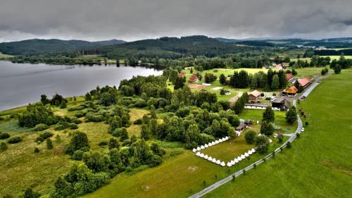Karlovy Dvory Hotel | Resort Olšina