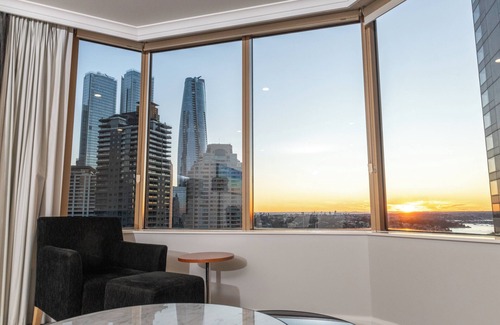 The Rocks Apartment | Resort style suite with Sydney Harbour views