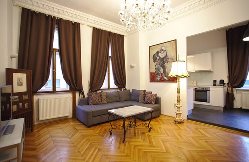 Sankt Ulrich Apartment | Respect for the old but a reverence for a modern living ♥