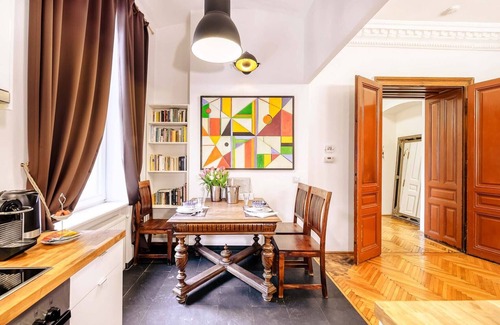 Sankt Ulrich Apartment | Respect for the old but a reverence for a modern living ♥