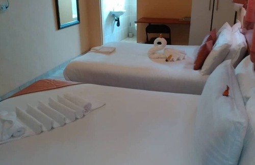 Palapye Bed & Breakfast | Rest Shade Bed And Breakfast