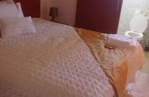 Palapye Bed & Breakfast | Rest Shade Bed And Breakfast