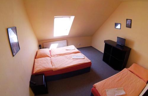 Dlouha Brtnice Hotel | Restaurace penzion Rafael