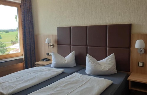 Marloffstein Hotel | Restaurant und Hotel Alter Brunnen