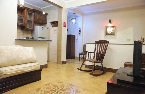 Heliopolis House | Restful One Bedroom Apartment