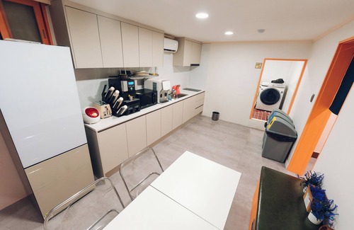 Sangbong-dong Hotel | Restia Stay