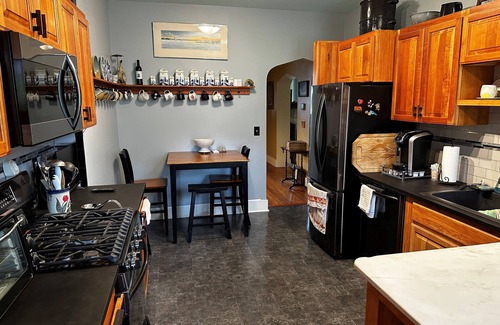 Davenport House | Restored 1906 3-bedroom Townhouse Overlooking the Mississippi River Unit #2