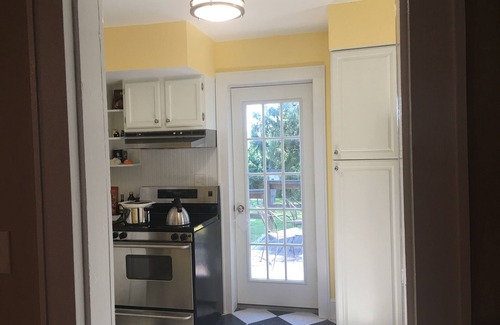 Red Hook House | Restored Farm House in quaint Hudson Valley Town of Red Hook, Dutchess County