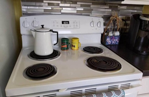 Palo Cottage | Retreat! 2 bedroom cottage!nPeaceful country setting