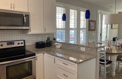 North Myrtle Beach Cottage | Retreat 2209 - Adorable Cottage in Barefoot Resort
