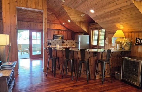 Alexander City Apartment | Retreat at Lake Martin