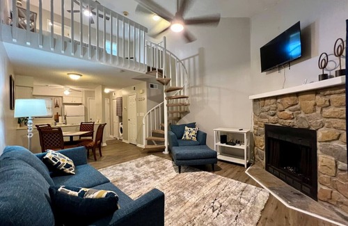 Harbison Apartment | Retreat With Scenic Stream Views