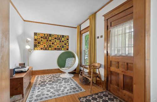 Kingfield House | Retro Haus