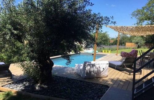 Vichy Cottage | Revel in Vichy: Private Pool, Spacious 5-Bedroom Home, BBQ & Garden Retreat