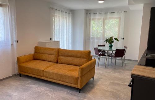 Lavis House | Rey Residence