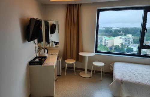 Pyoseon Hotel | Rezion Hotel