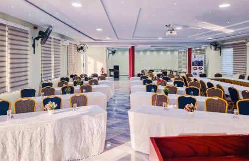 Sekondi-Takoradi Hotel | RHOGEM Hotel