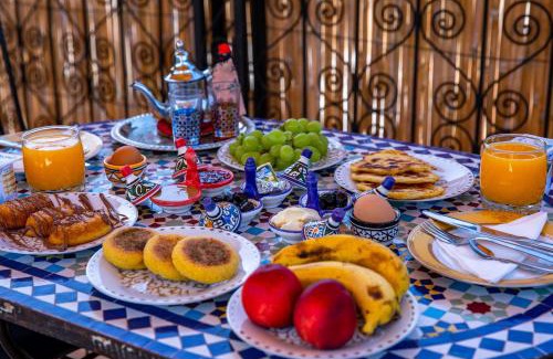 Quartier Al Adarissa House | Riad Hikaya - Fes Story