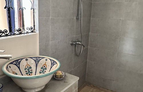 Zekkak Er Roumane House | Riad Inaya Fez