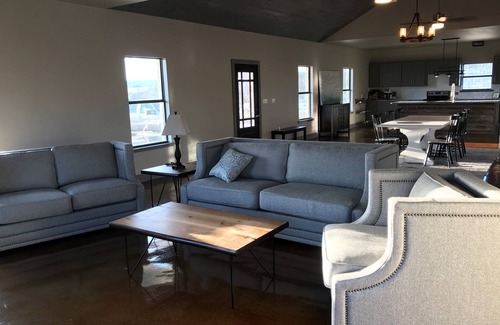 Sabinal House | RIATA Del RIO. New 2019 Vacation Home! 5 bedroom, 6 bath, sleeps 26. Nice Pool.