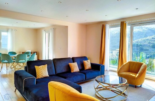 Porto da Cruz House | Ricardo`s Village