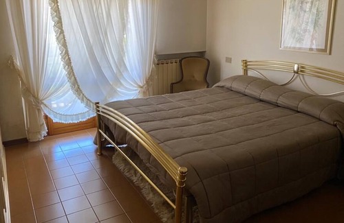 Fogliano Marina Apartment | Riccione Alba, Vicino al Mare Affittasi Appartamento Estivo :