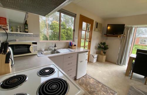Cobden Apartment | Richo’s Retreat, 1 bed unit near Great Ocean Road