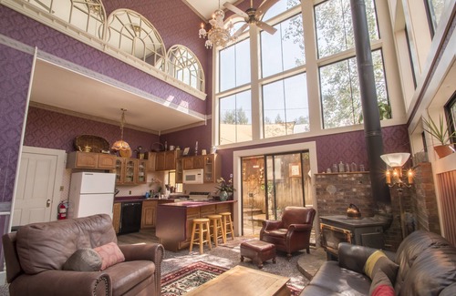 Rico Bed & Breakfast | Rico Mine Shaft Inn