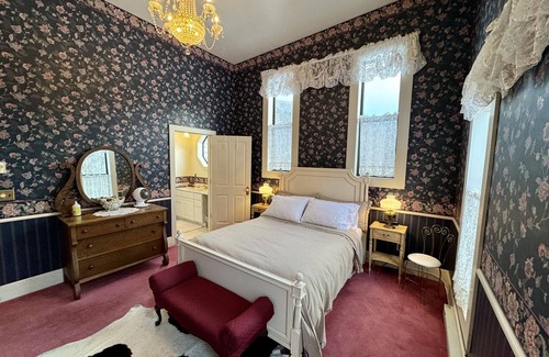 Rico Bed & Breakfast | Rico Mine Shaft Inn