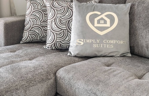 Smiths Falls Apartment | Rideau 2Br Signature Apartments. Free Parking