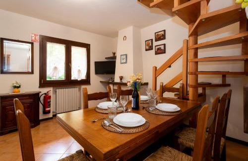 Sestola Apartment | Rifugio tra i Boschi - Camino & Balcone