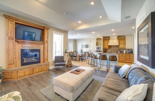Rigby House | Rigby Gem | Hot Tub ◉ Theater ◉ Game Room ◉ Grill