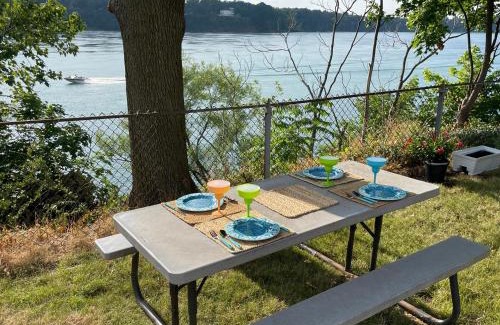 Lewiston House | Right on the River! walking to town/artpark/docks