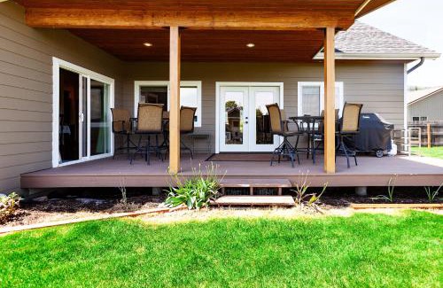 Laclede House | Riley Creek Retreat