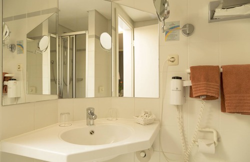 Uttel Hotel | Ringhotel Residenz Wittmund
