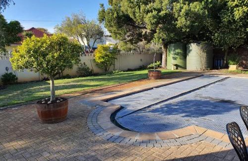 Pinelands Villa | Ringwood Villa