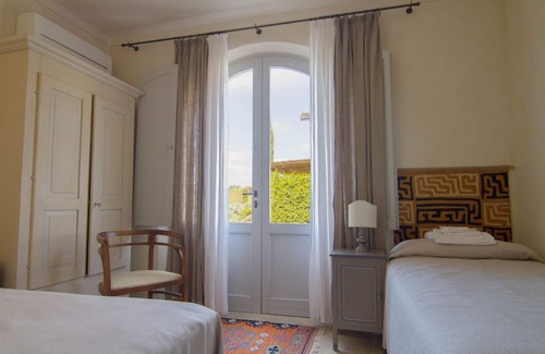 Sovicille House | Rinidia Bio