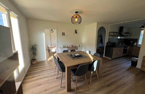 Bersac-sur-Rivalier House | Rio's Home from Home Holiday rental