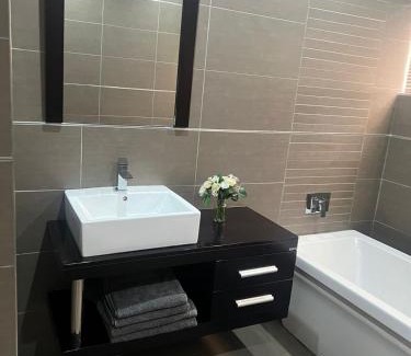 Three Rivers Apartment | Ripplewood