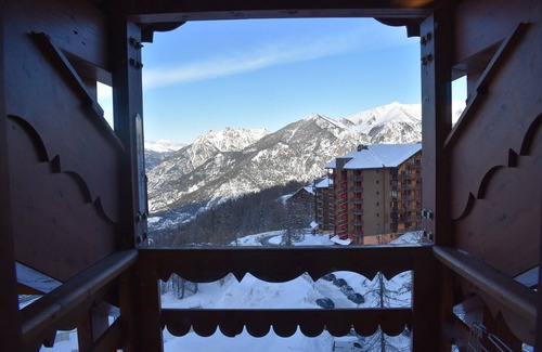 Risoul Apartment | Risoul - Duplex 507 - Pool/Sauna - Great view - Equipped - Foot of slopes