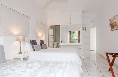 Hillcrest Bed & Breakfast | Rivendell Bed and Breakfast
