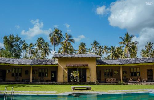 Kurunegala House | Rivendell Twisted Tree