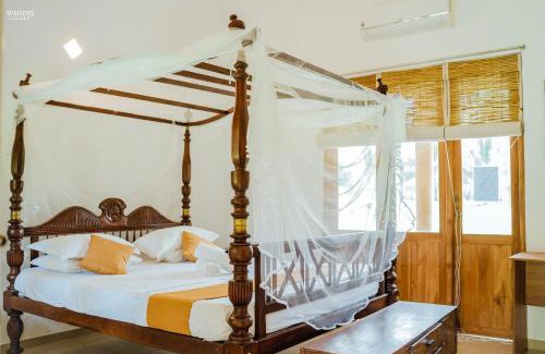 Kurunegala House | Rivendell Twisted Tree