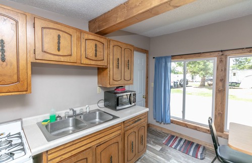 Baudette Cabin | River Bend's Resort